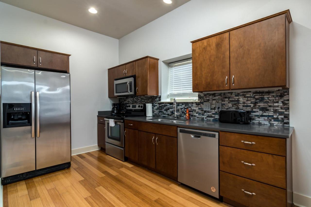 Amazing Downtown Location For Groups! Βίλα Λιτλ Ροκ Εξωτερικό φωτογραφία