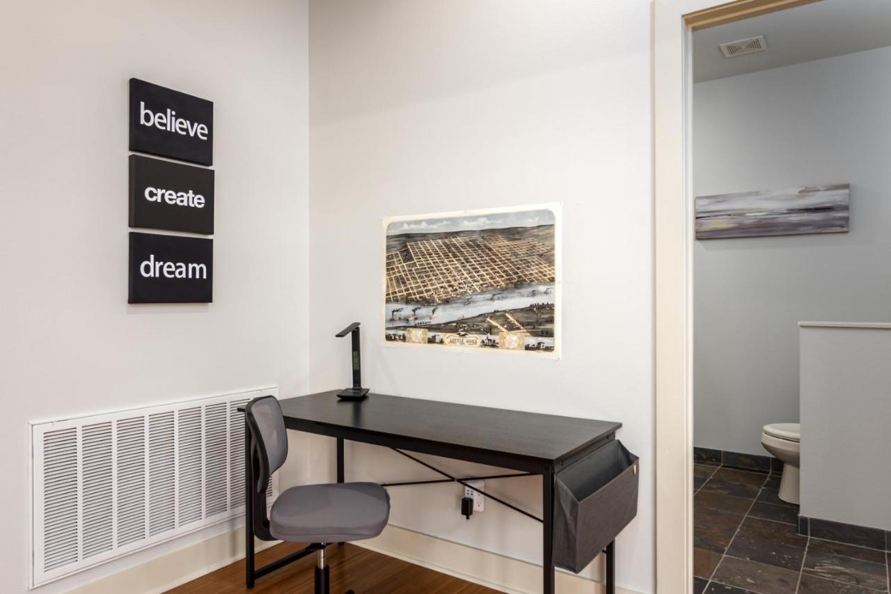 Amazing Downtown Location For Groups! Βίλα Λιτλ Ροκ Εξωτερικό φωτογραφία